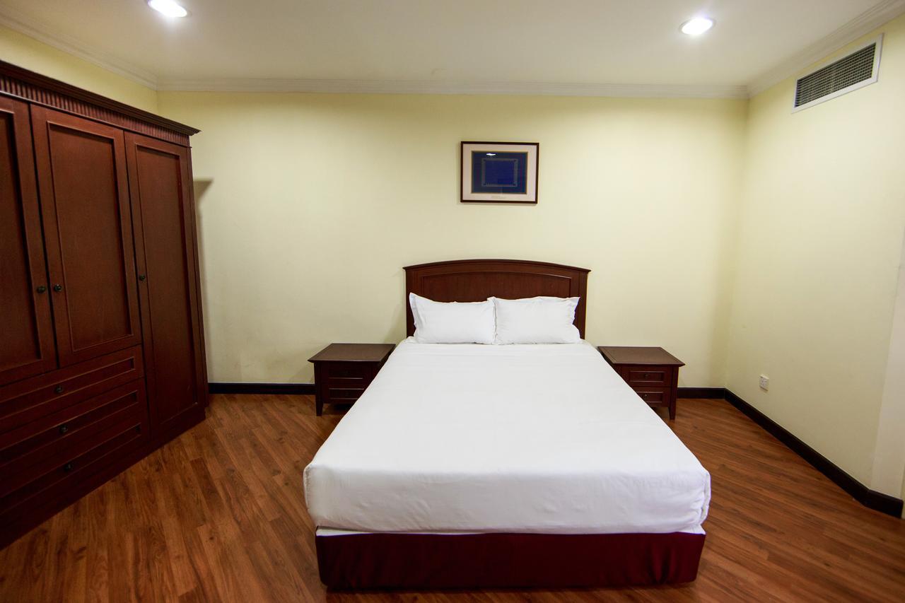 Beta Service Apartment Лабуан Экстерьер фото